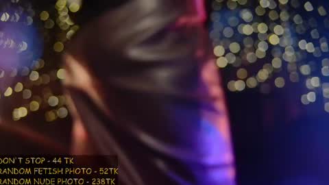 Niki  free tg channel with some photos gifs and info about streams  online show from 07.14.26