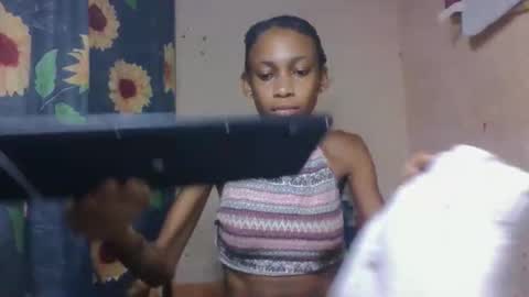 yanah online show from 04.13.26