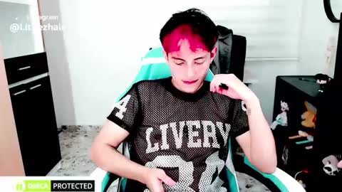 littlezhalem online show from 12.23.25