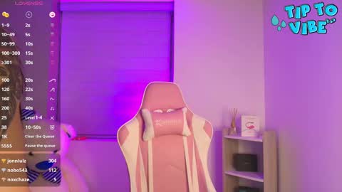 Junne liu online show from 12.15.24