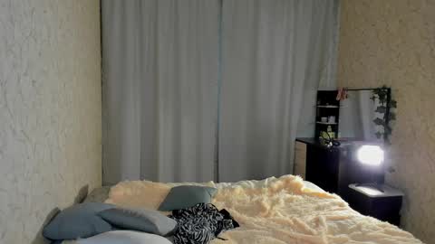 Snapshot of liv_love_ chatting on 01.25.25 Olivia online show from 01.25.25