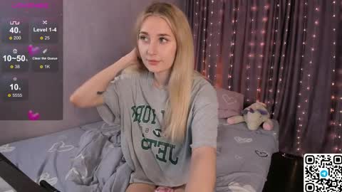 My name is Livy Nice to meet you  Thumbs up please its important online show from 04.14.26