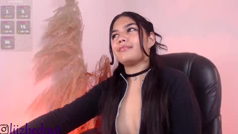 lizbedoutx online show from 10.19.25