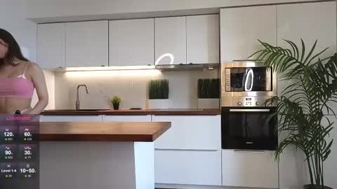 Hello there im Amelia Im new here Lets have fun online show from 03.03.25