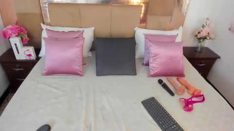 Liz  online show from 02.19.26