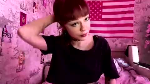 Snapshot of lizethstreet chatting on 07.16.26 Malin online show from 07.16.26