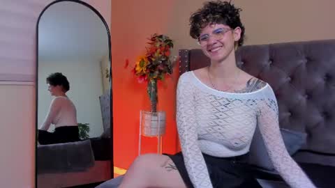 Lizumi online show from 07.04.26