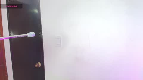 Snapshot of lizz_tender chatting on 02.26.25 Lizz  online show from 02.26.25