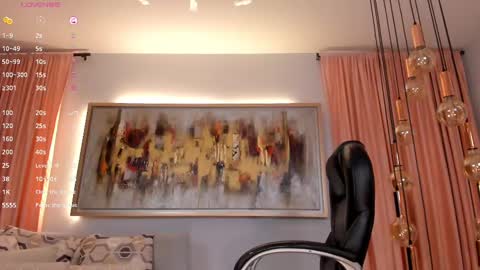 Lizzi  online show from 02.16.25