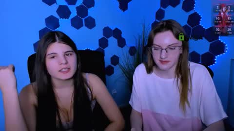 lizzie_boom online show from 02.25.26
