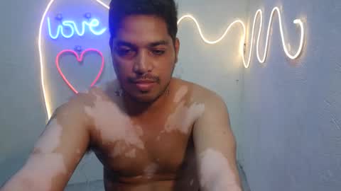 lizzy_955413 online show from 02.26.26