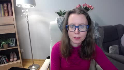 Snapshot of lizzy_sparkle chatting on 02.25.26 Lizzy online show from 02.25.26