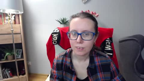 Lizzy online show from 04.09.26