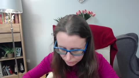 Lizzy online show from 04.10.26