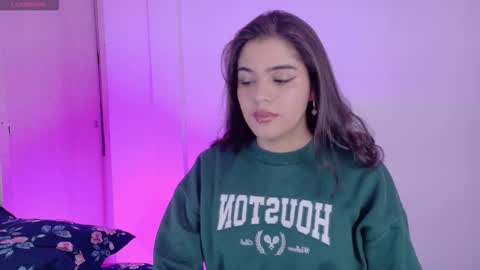 Snapshot of lizzywindsor chatting on 03.02.26 lizzywindsor online show from 03.02.26