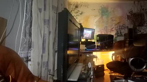 lkonig504475 online show from 02.18.26