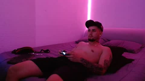 Snapshot of lliamm_2 chatting on 02.07.25 lliamm 2 online show from 02.07.25