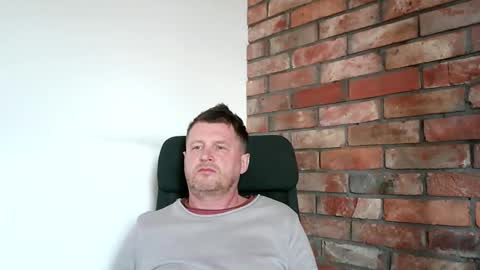 Snapshot of lllukasssxxx chatting on 05.07.26 lllukasssxxx online show from 05.07.26