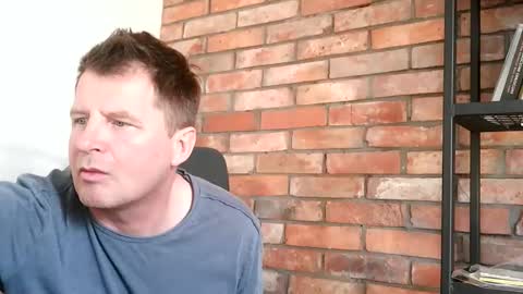 Snapshot of lllukasssxxx chatting on 05.28.26 lllukasssxxx online show from 05.28.26