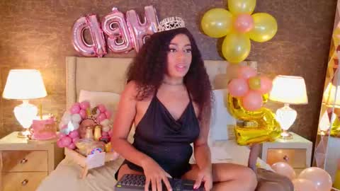  LOANA  online show from 02.24.26