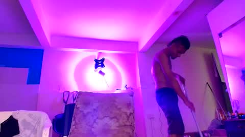 edwin online show from 04.28.26