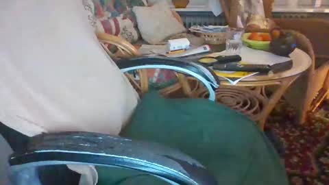 Snapshot of loewe39238 chatting on 11.23.25 loewe39238 online show from 11.23.25