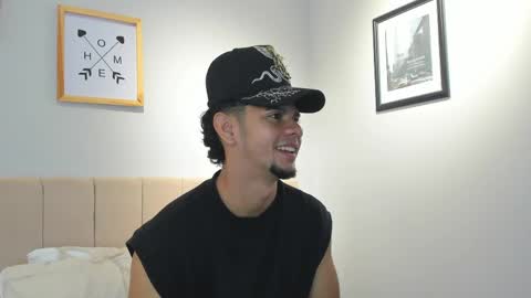 Snapshot of logan_9_ chatting on 04.27.26 logan online show from 04.27.26