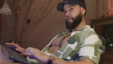 logan_cardenas1 online show from 04.09.26