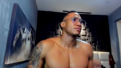 Snapshot of logan_varela chatting on 12.17.24 logan_varela online show from 12.17.24