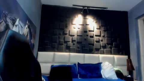 Snapshot of logan_varela chatting on 12.24.24 logan_varela online show from 12.24.24