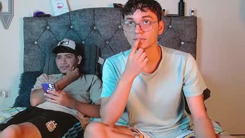 Snapshot of logan_willyams_ chatting on 09.09.25 logan_willyams_ online show from 09.09.25