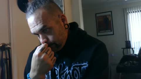 Logan Reaves online show from 12.15.24