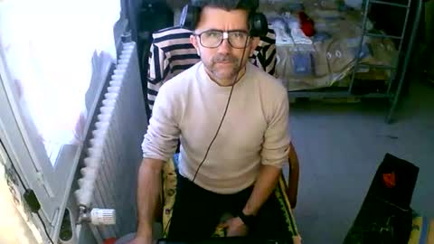 lokoum39 online show from 11.21.25