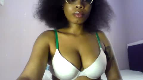 Lola Coco online show from 07.21.26