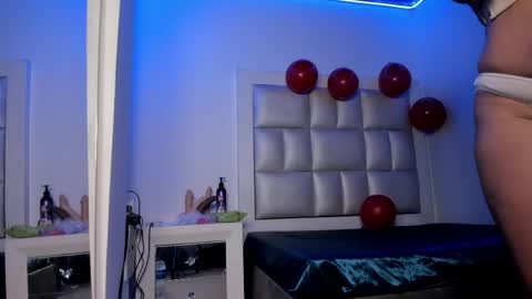 lola_js online show from 04.20.26