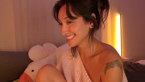 Snapshot of lola_la_lita chatting on 04.28.26 lola_la_lita online show from 04.28.26