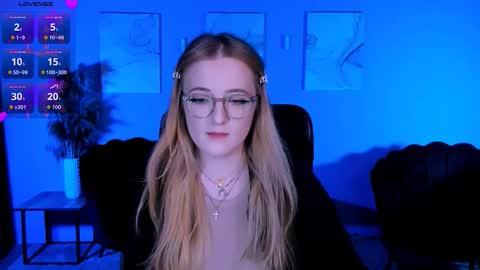 Snapshot of lola_soft_ chatting on 03.14.26 your dream online show from 03.14.26