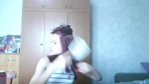 Snapshot of lola_sweetglow chatting on 06.30.26 lola_sweetglow online show from 06.30.26