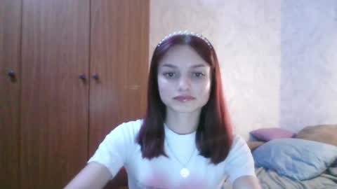 Snapshot of lola_sweetglow chatting on 07.18.26 lola_sweetglow online show from 07.18.26