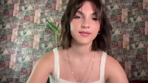 Snapshot of lola_sweetshine chatting on 07.21.26 lola_sweetshine online show from 07.21.26