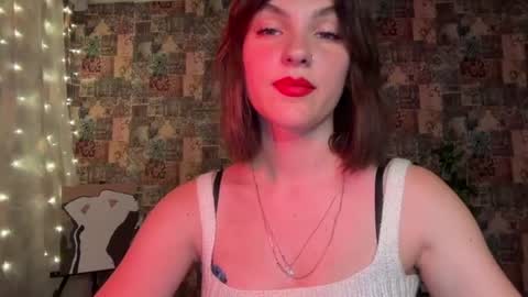 Snapshot of lola_sweetshine chatting on 07.30.26 lola_sweetshine online show from 07.30.26