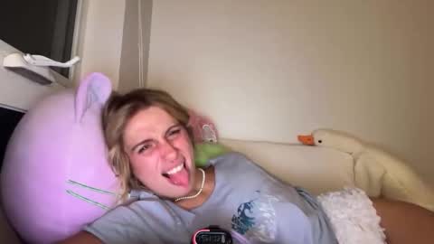 lolaa555 online show from 06.05.26