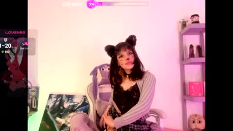 Snapshot of lolaa_bunnyy chatting on 08.08.26 Lola Bunny online show from 08.08.26