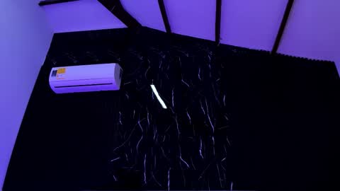 Lola Angel online show from 02.03.26