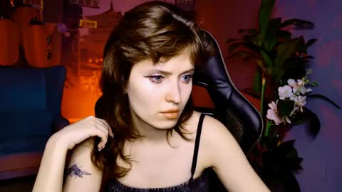 Snapshot of lolaasmus chatting on 05.22.26 I consider myself the god Loki but life just calls me LOL online show from 05.22.26