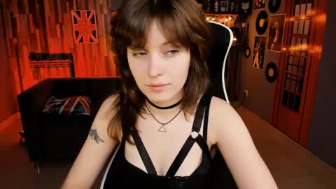 Snapshot of lolaasmus chatting on 05.30.26 I consider myself the god Loki but life just calls me LOL online show from 05.30.26