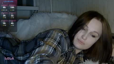 Snapshot of lolalibellule chatting on 11.07.25 Lola online show from 11.07.25