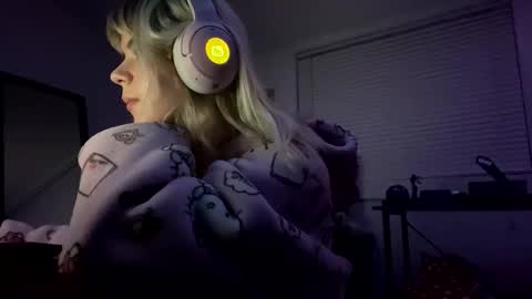 Snapshot of lolalixx6969 chatting on 03.02.25 Lola Lixx online show from 03.02.25