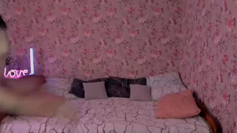 Lola Next stream January 6th at 0500am  30 minutes GMT online show from 02.07.26