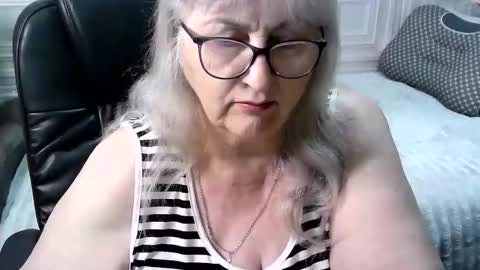 LolkaAlyss online show from 04.30.26